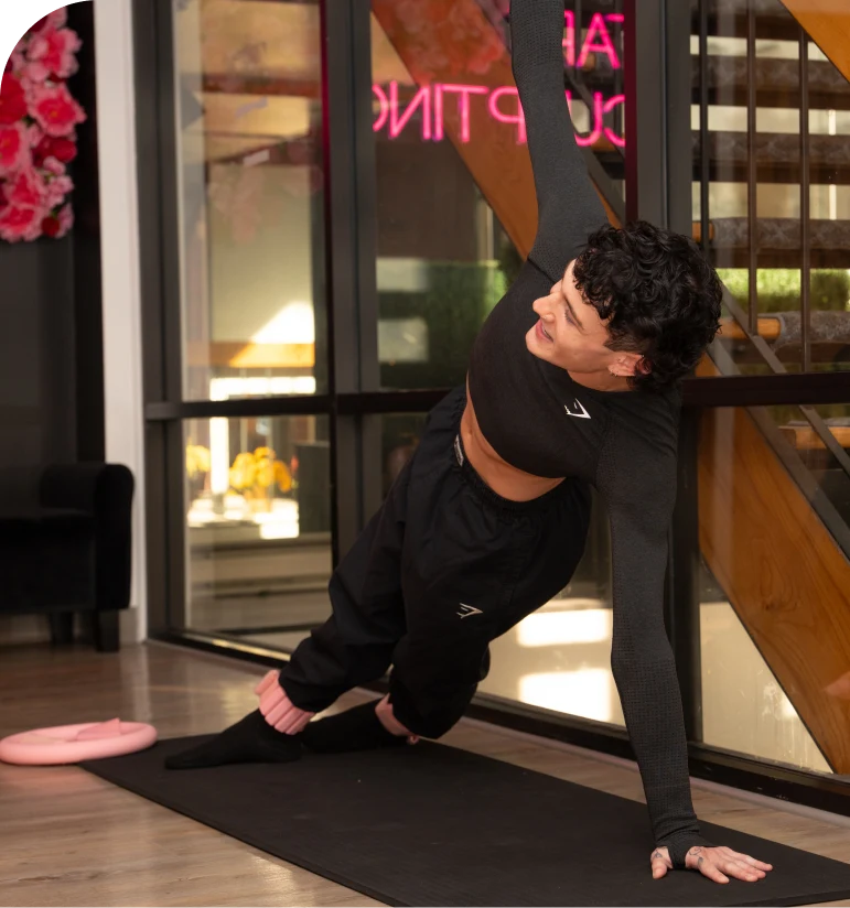 Pilates mat class